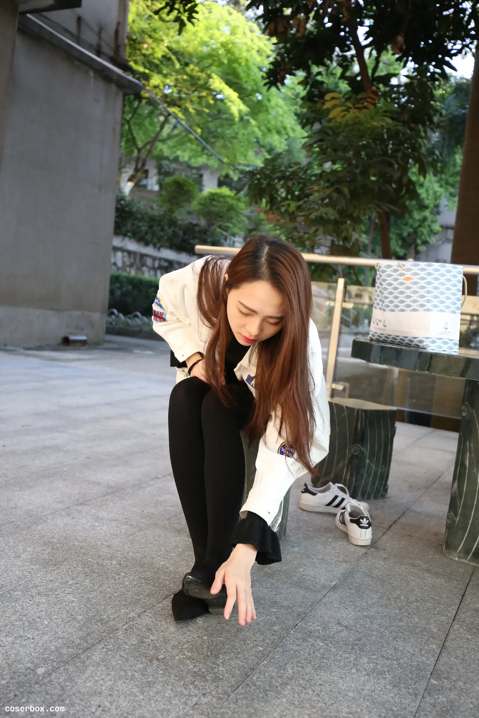 大西瓜爱牙膏 Z2-1 衬黑厚丝 [600P 1V 2.3GB]