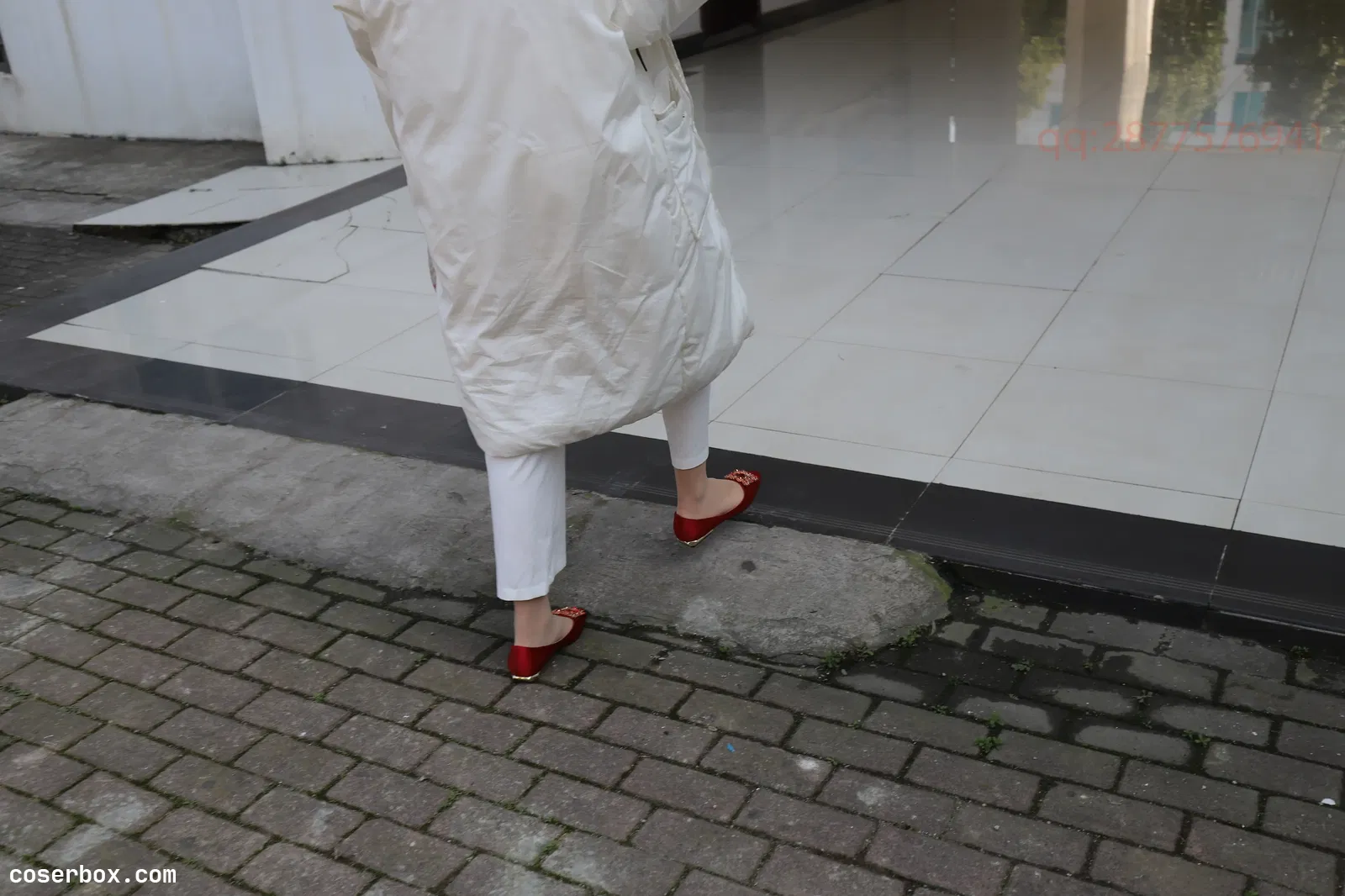 大西瓜爱牙膏 2020年12月 02 教室肉丝 [122P 618.17MB]