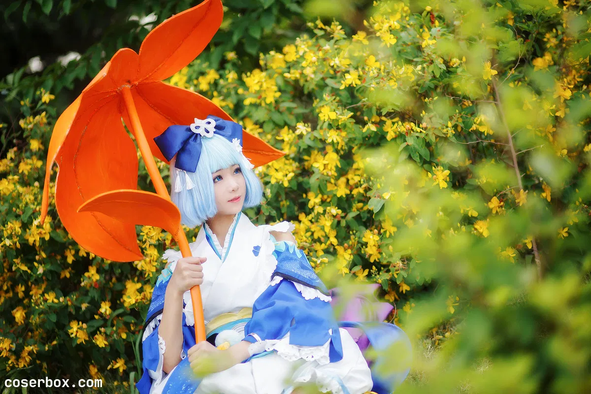 羽天Shine NO.03 阴阳师手游COS阴阳师百魅夜行萤草 [11P 124.95MB] - 2