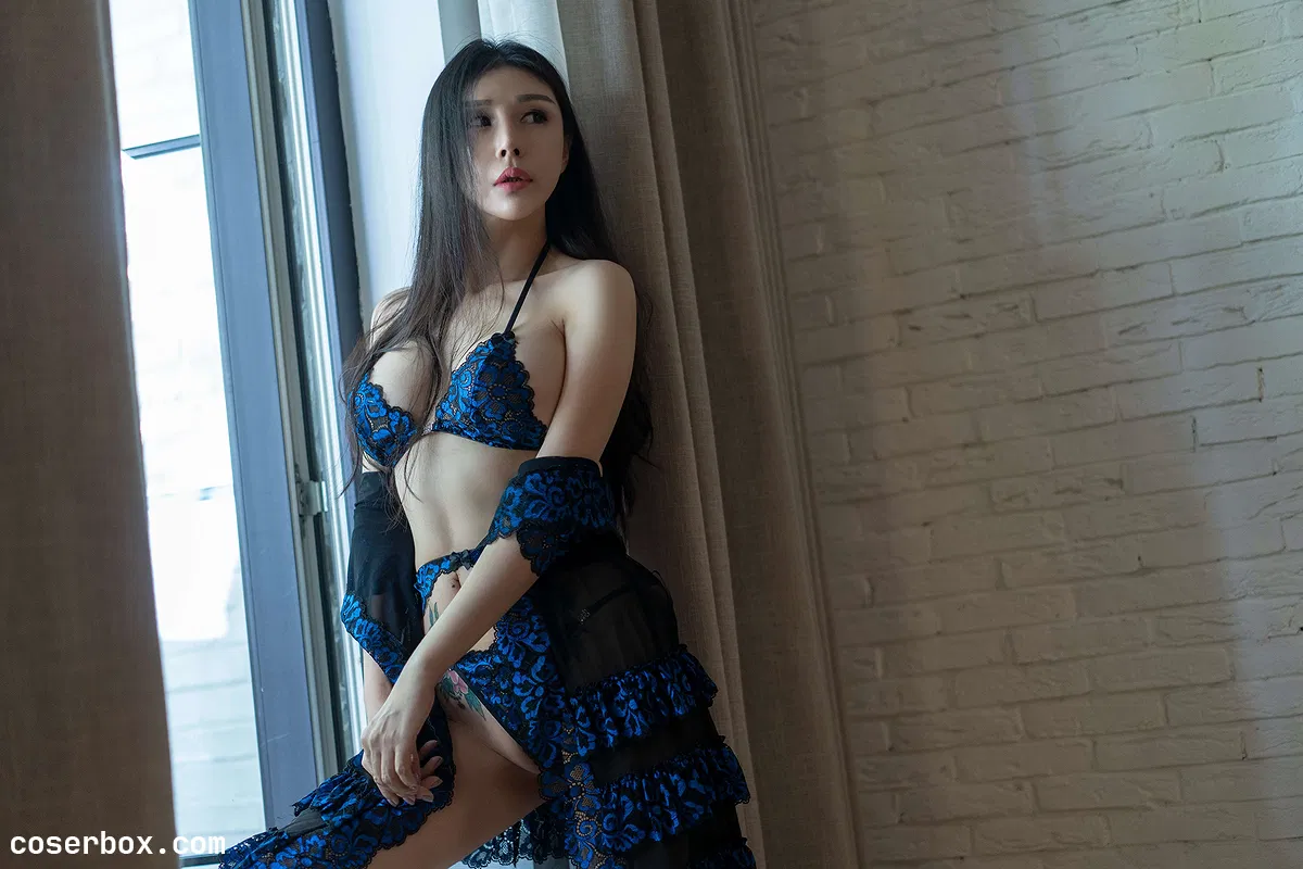 冰冰 NO.01 门边 [23P 2V 243.54MB] - 1