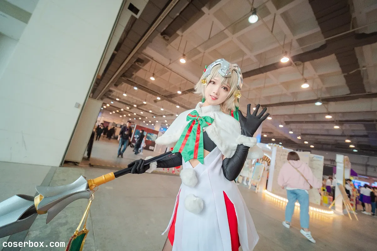 羽天Shine NO.15 FATEGRAND ORDER COS FATE可爱幼贞漫展场照 [15P 34.55MB] - 2