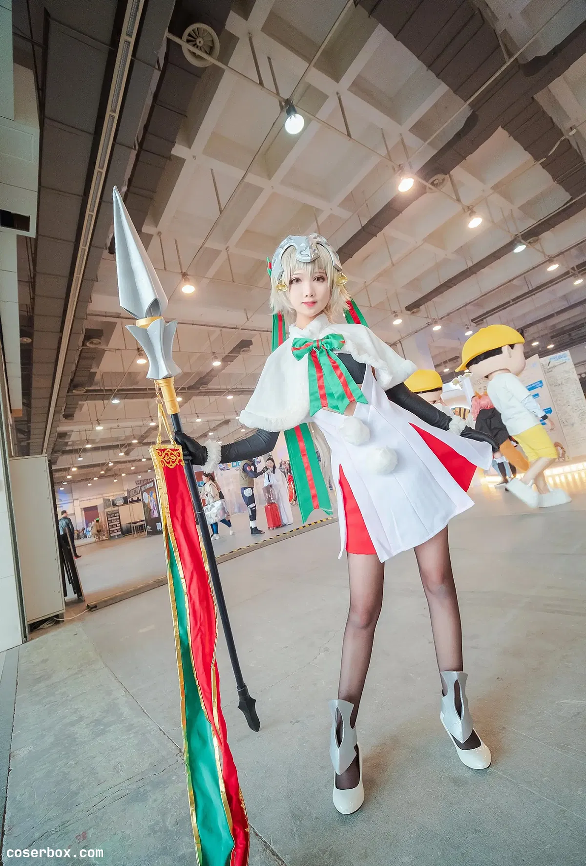 羽天Shine NO.15 FATEGRAND ORDER COS FATE可爱幼贞漫展场照 [15P 34.55MB] - 1