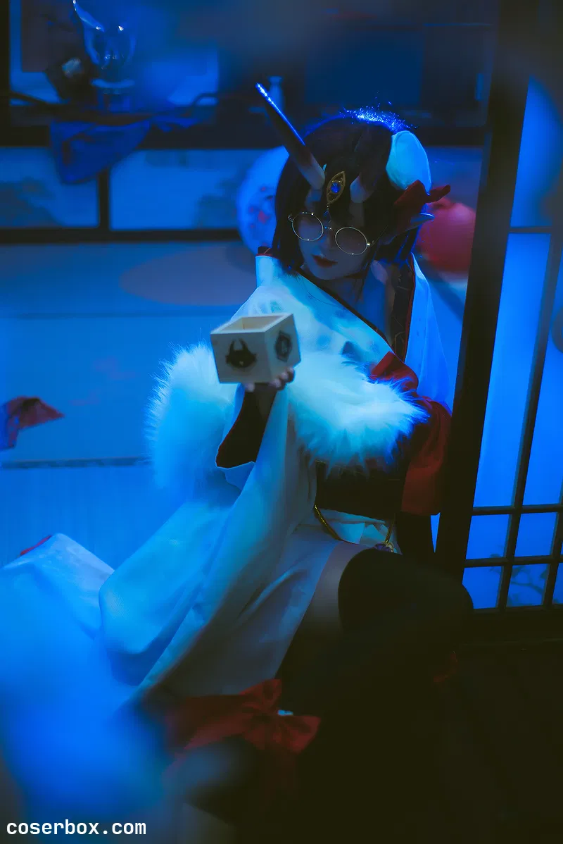 渊秧 NO.002 FATEGRANDORDER-茨木童子-FGO-酒吞童子[FATE] [10P 81.06MB]