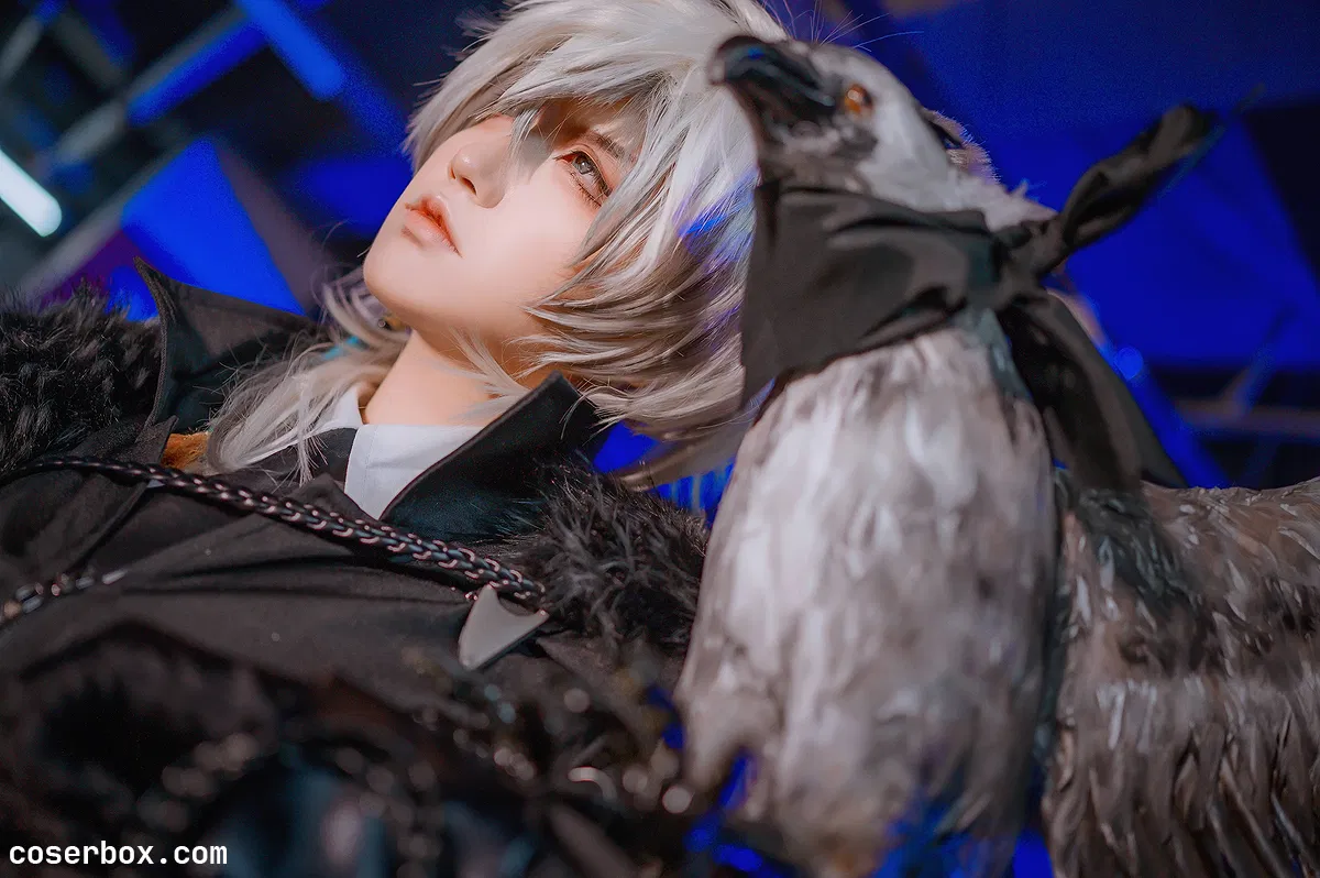 渊秧 NO.018 明日方舟-银灰cos [13P 55.88MB] - 2