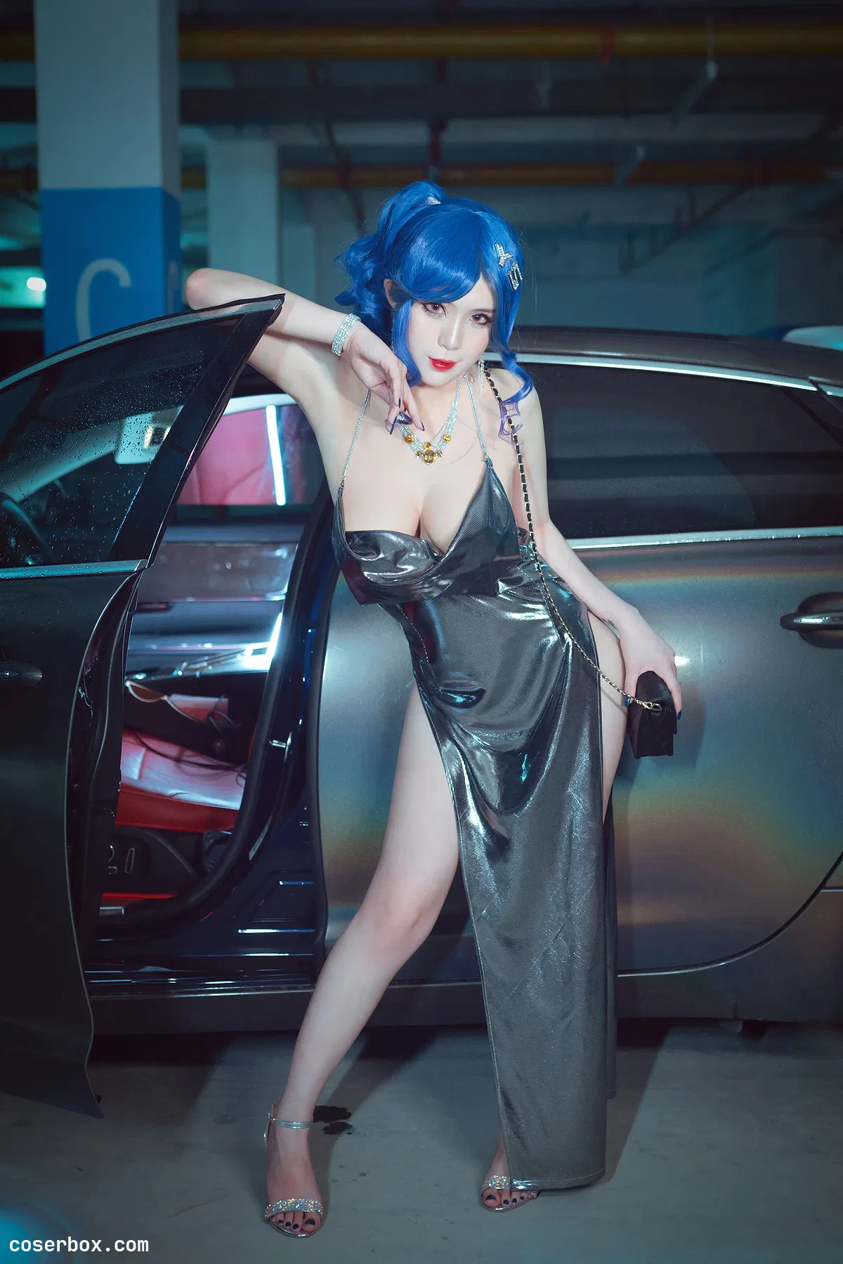 羊大真人 NO.007 圣路易斯礼服 [20P 131.47MB] - 2