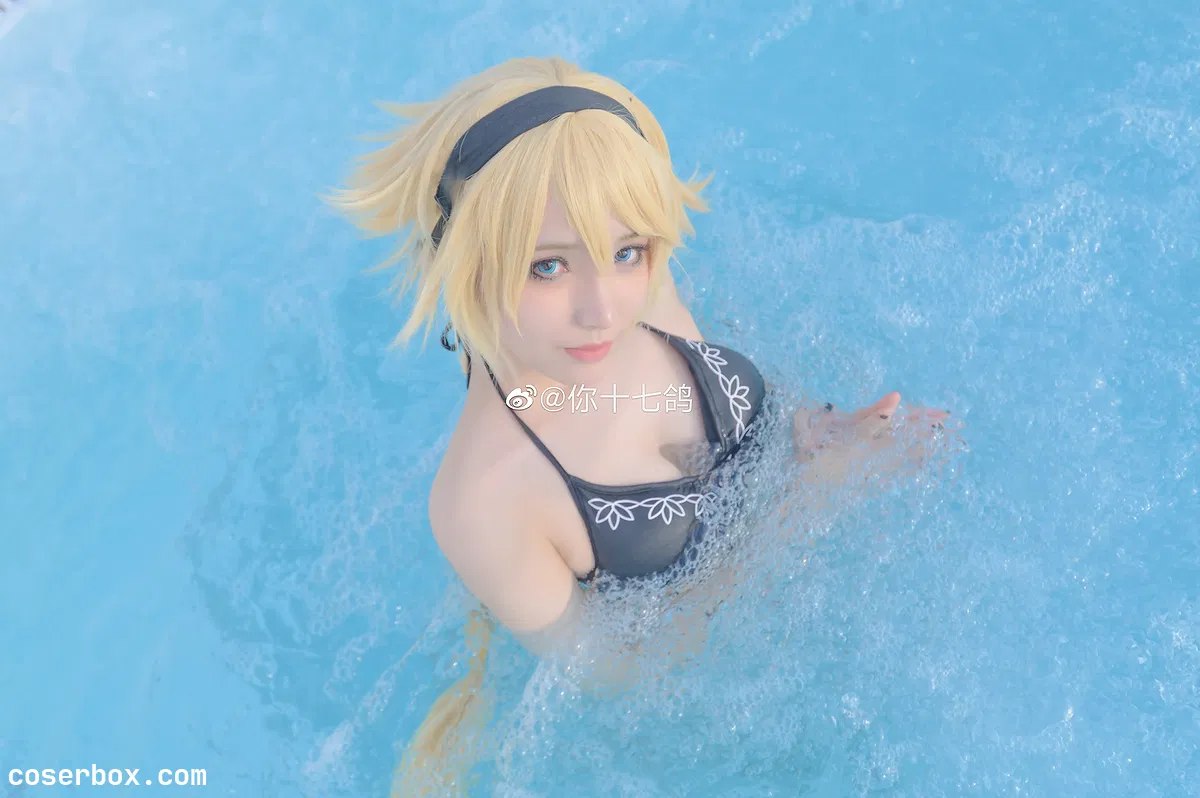 你十七鸽 NO.003 FateGrandOrder 贞德 cos 泳装 [10P 96.05MB] - 1