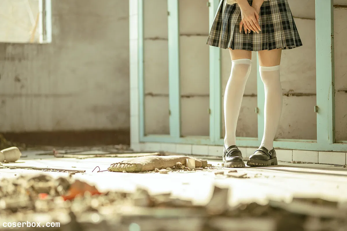 桃良阿宅 NO.006 桃良JK [21P 140.51MB] - 2