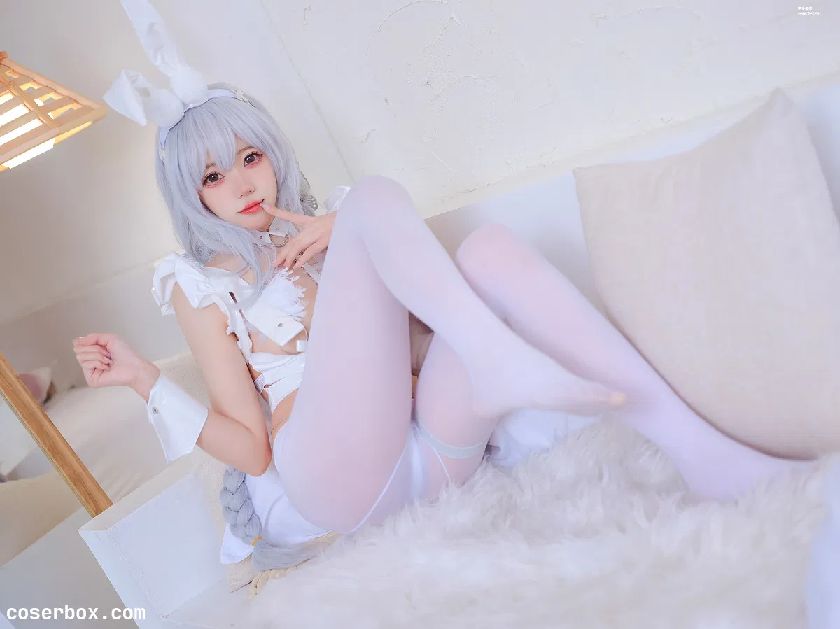 黏黏团子兔 NO.02 恶毒兔女郎 [19P 55.36MB] - 2