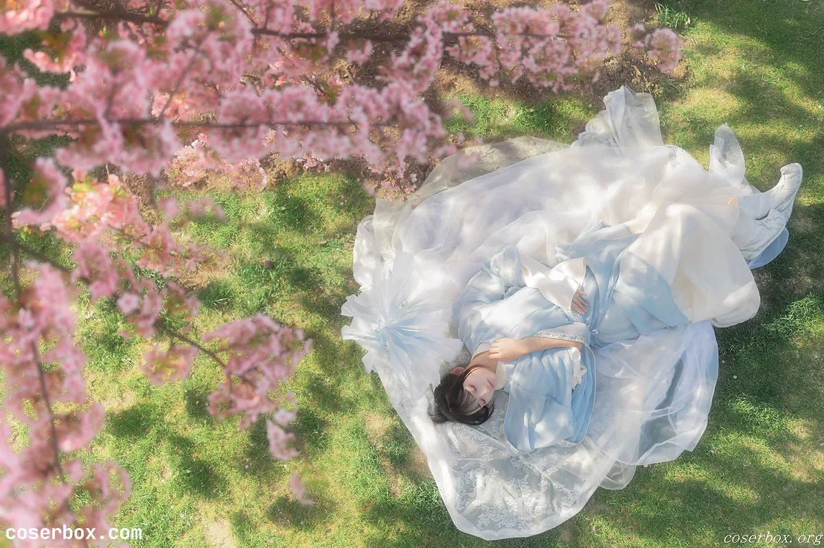 兔子Zzz不吃胡萝卜 NO.035 花满衣 [29P 202.83MB] - 2