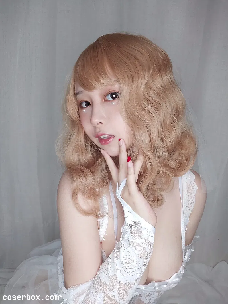 PAKI酱 NO.002 镂空新娘装 [42P 87.86MB]