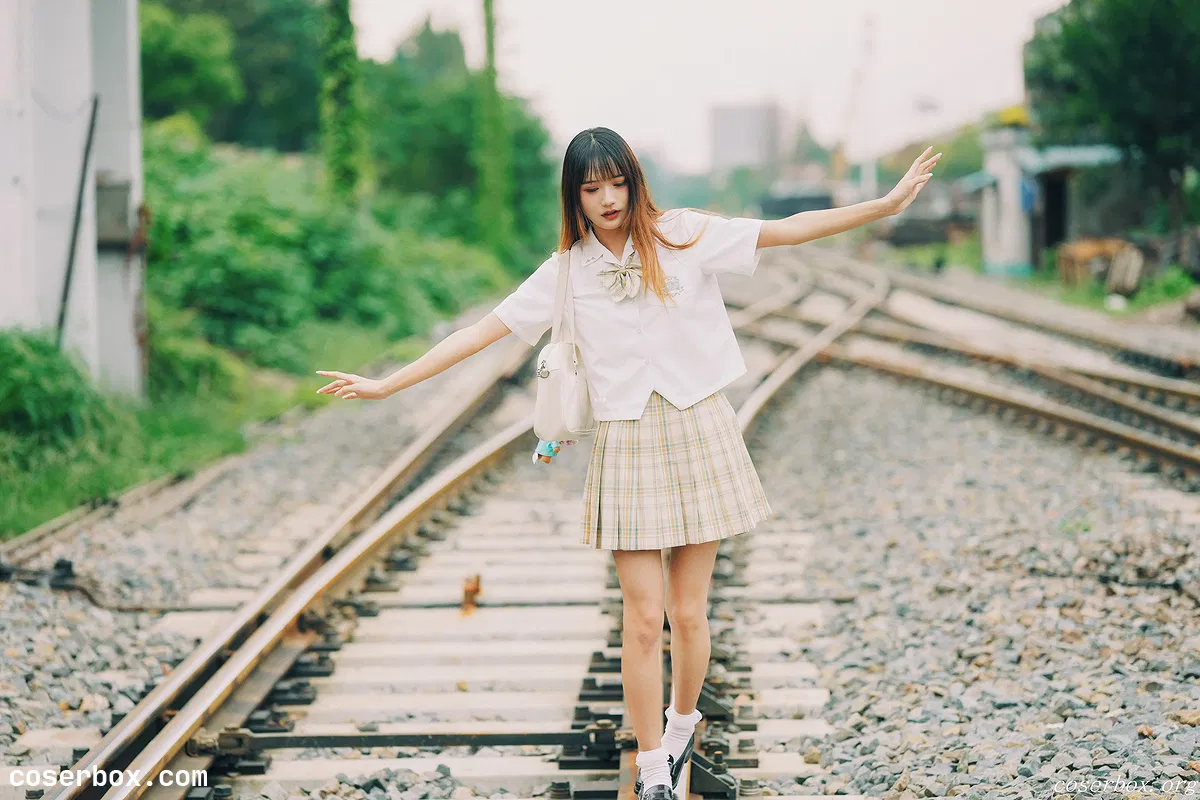 兔子Zzz不吃胡萝卜 NO.034 放学一起 [22P 221.44MB] - 2