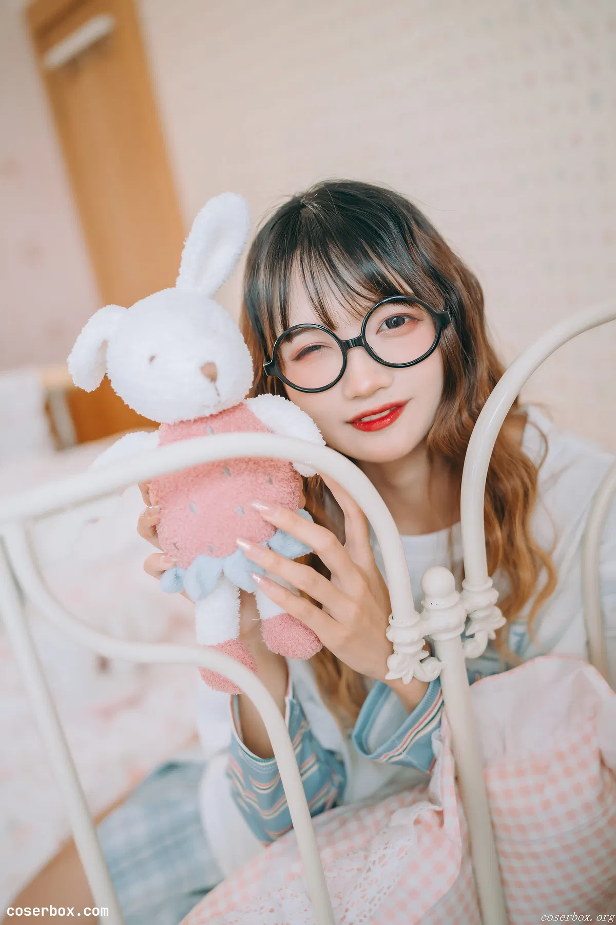 兔子Zzz不吃胡萝卜 NO.033 全糖去冰 [22P 225.83MB] - 2