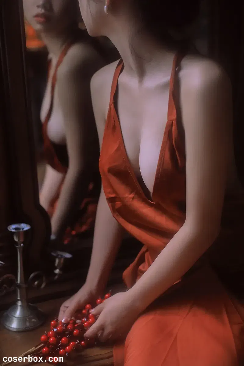 A-mu NO.032 红裙 [7P 7.55MB]