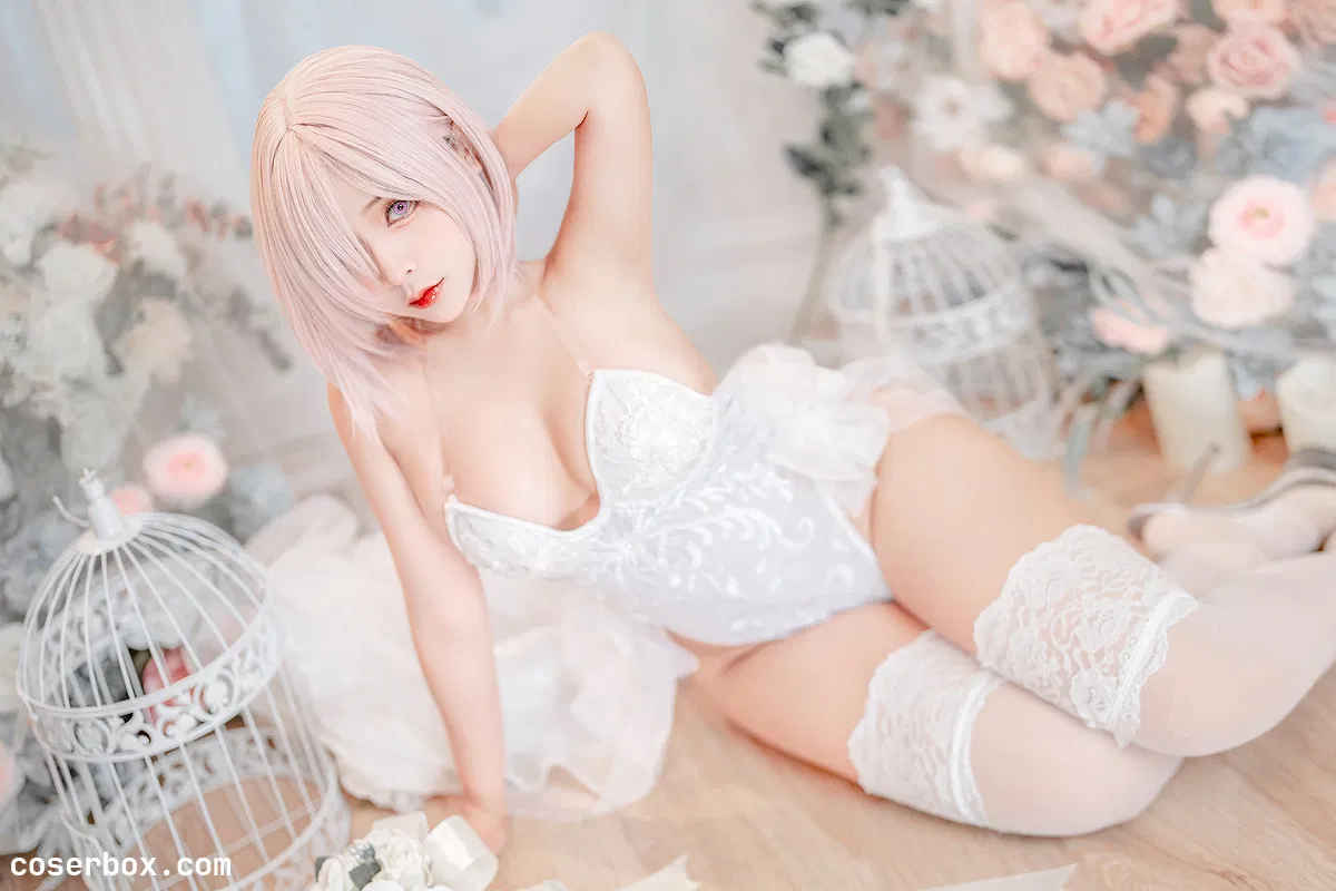 Sayo Momo NO.018 Mashu white lingerie body oil - 2