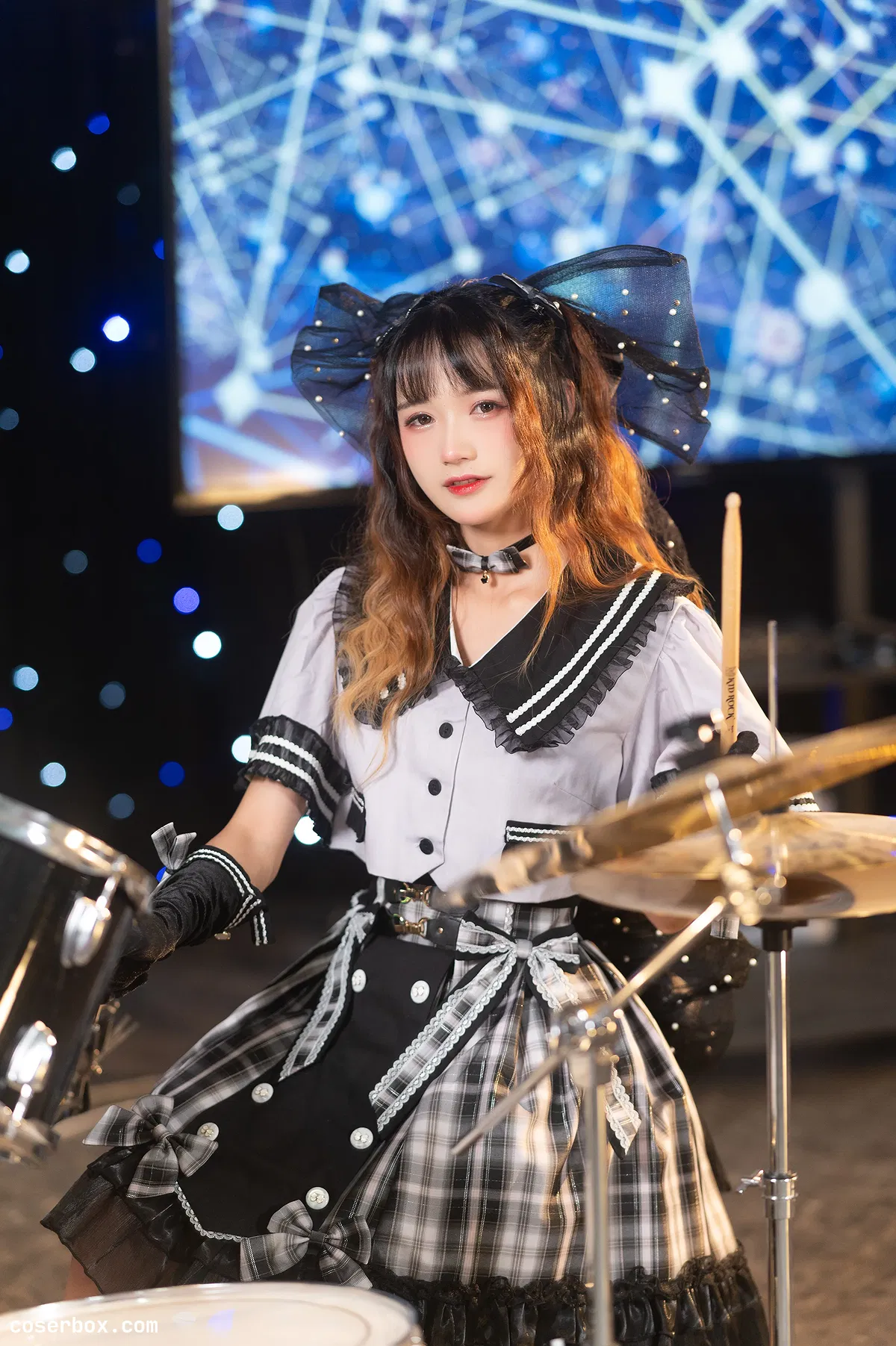 [YITUYU艺图语] 2022.07.17 NO.1595 和我一起吧 兔子Zzz不吃胡萝卜 [21P-260MB] - 2