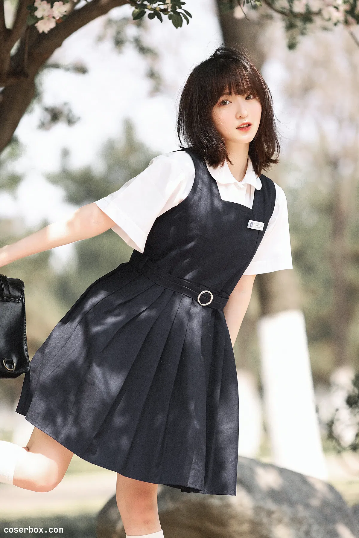 [YITUYU艺图语] 2022.07.16 NO.1583 白樱 - 一起去赏花吧 泽钰 [19P-194MB] - 2