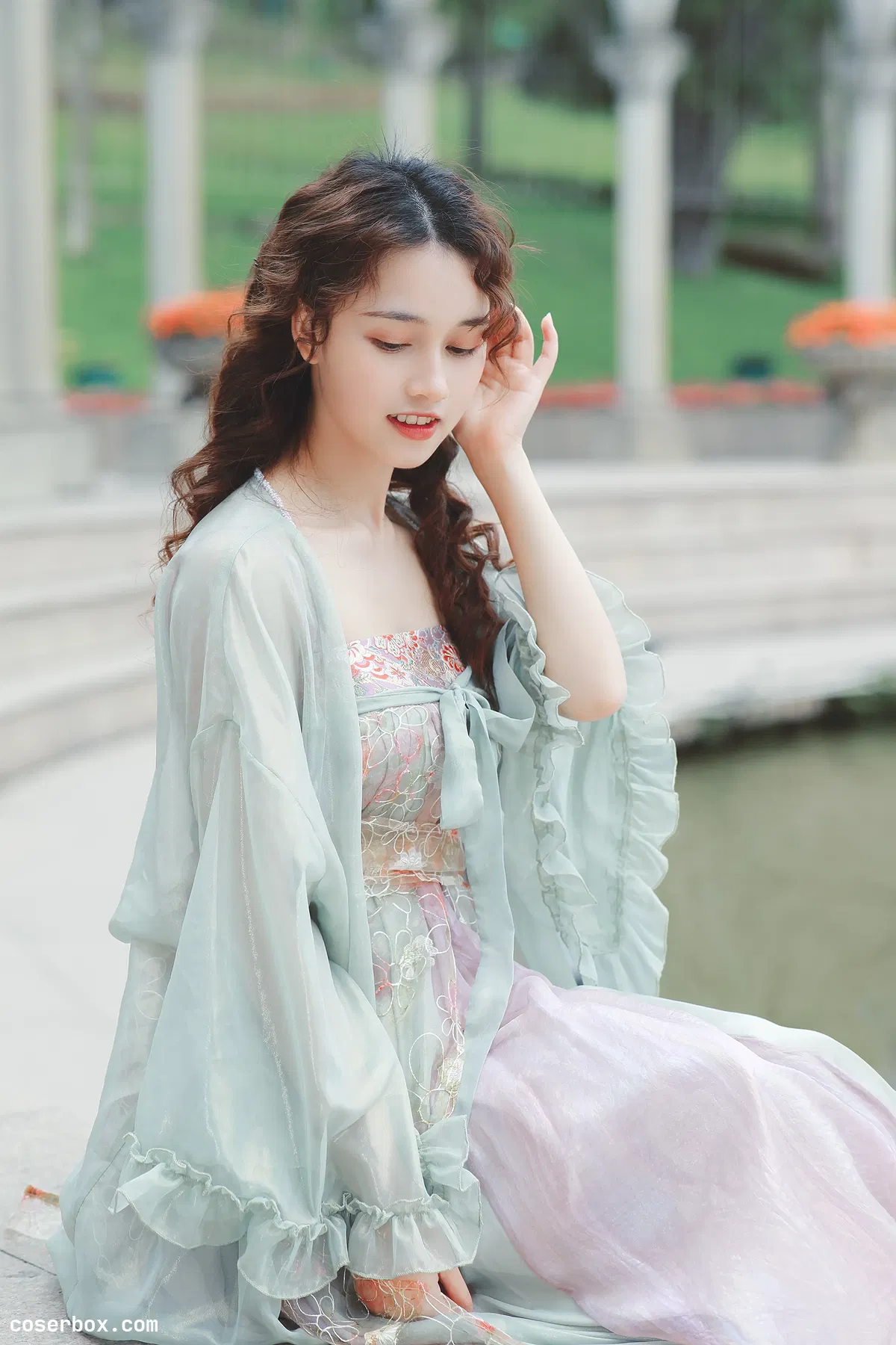 [YITUYU艺图语] 2022.07.17 NO.1598 温柔可人 六七 [33P-261MB] - 2