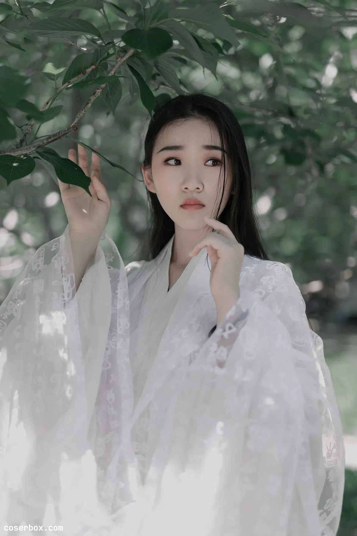 [YITUYU艺图语] 2022.07.17 NO.1593 白衣 相望回首喵喵喵 [28P-293MB] - 2