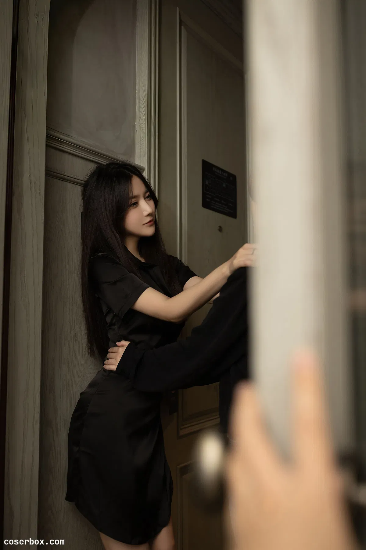 鱼子酱fish 2023.10.25 魅影之梦2 无水印 - 2