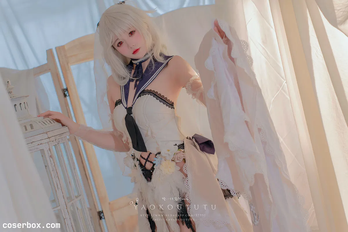 黏黏团子兔 2023.10.25 九月T3专属特典『梳妆的大小姐-可畏』 - 1