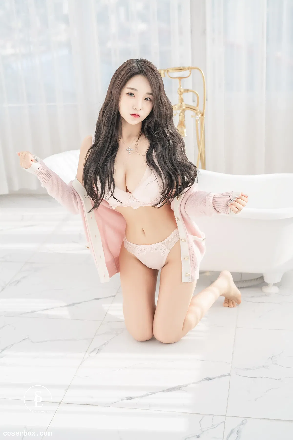 Zzyuri (쮸리) 2023.10.29 [SAINT Photolife] Vol.20 Homebody 恋家的人 - 1