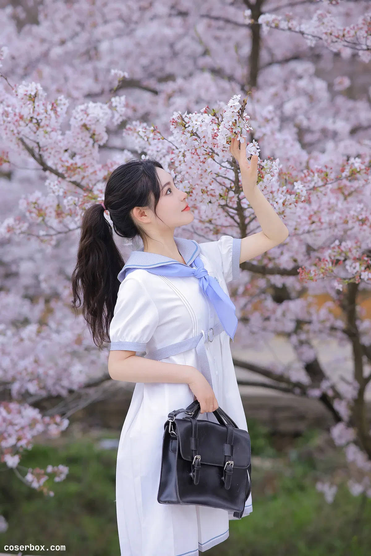 桃暖酱 2023.11.05 放学路上 清新版 - 2