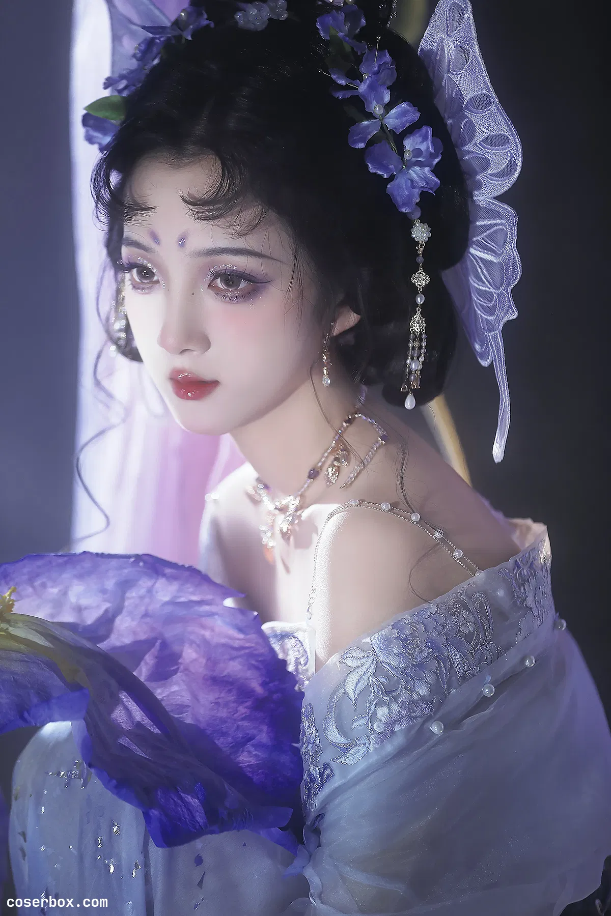 ble 2023.12.14 鸢尾 - 1