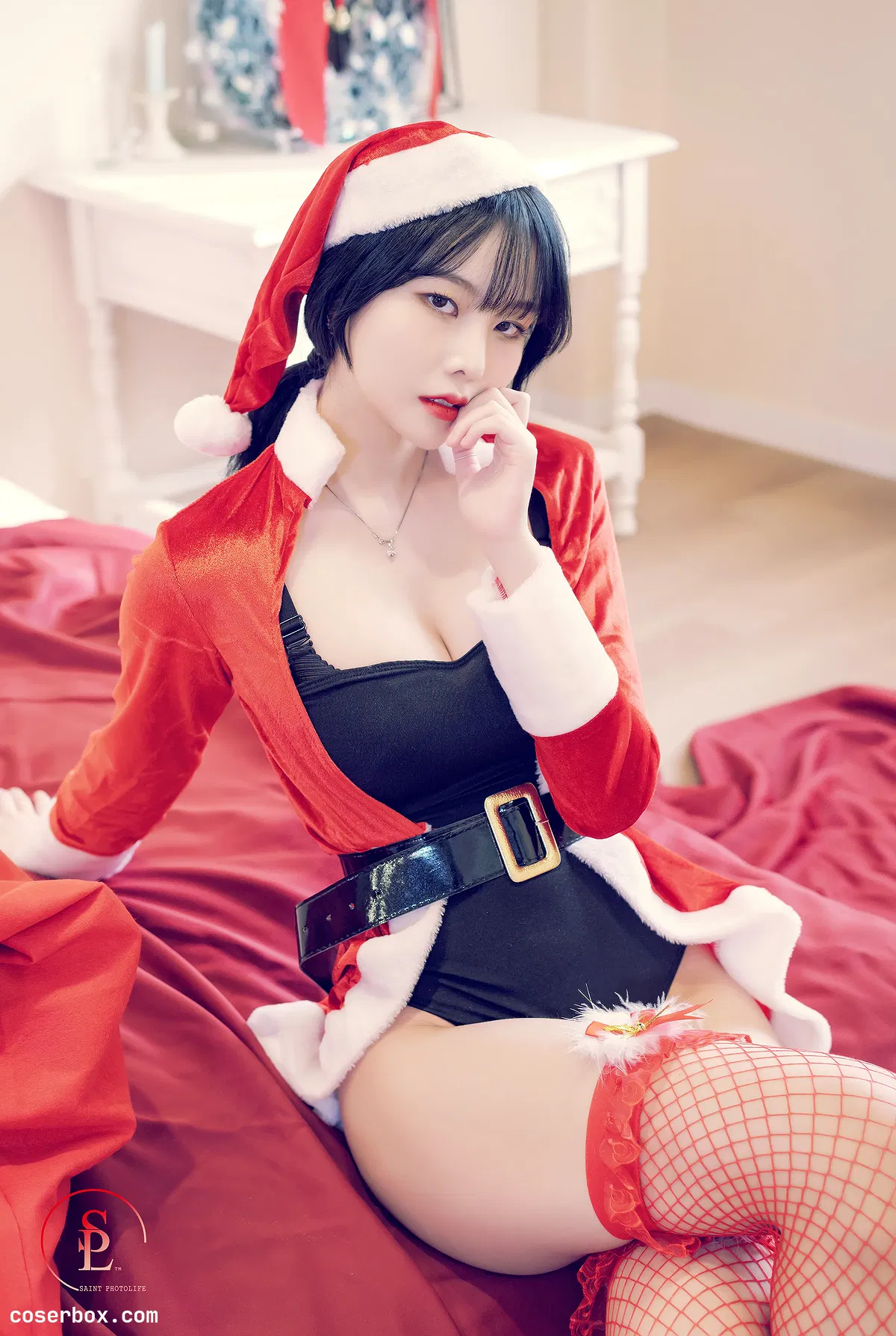 Yuna (유나) 2023.12.16 [SAINT Photolife] Vol.24 Merry Yuna’s Xmas  - 1