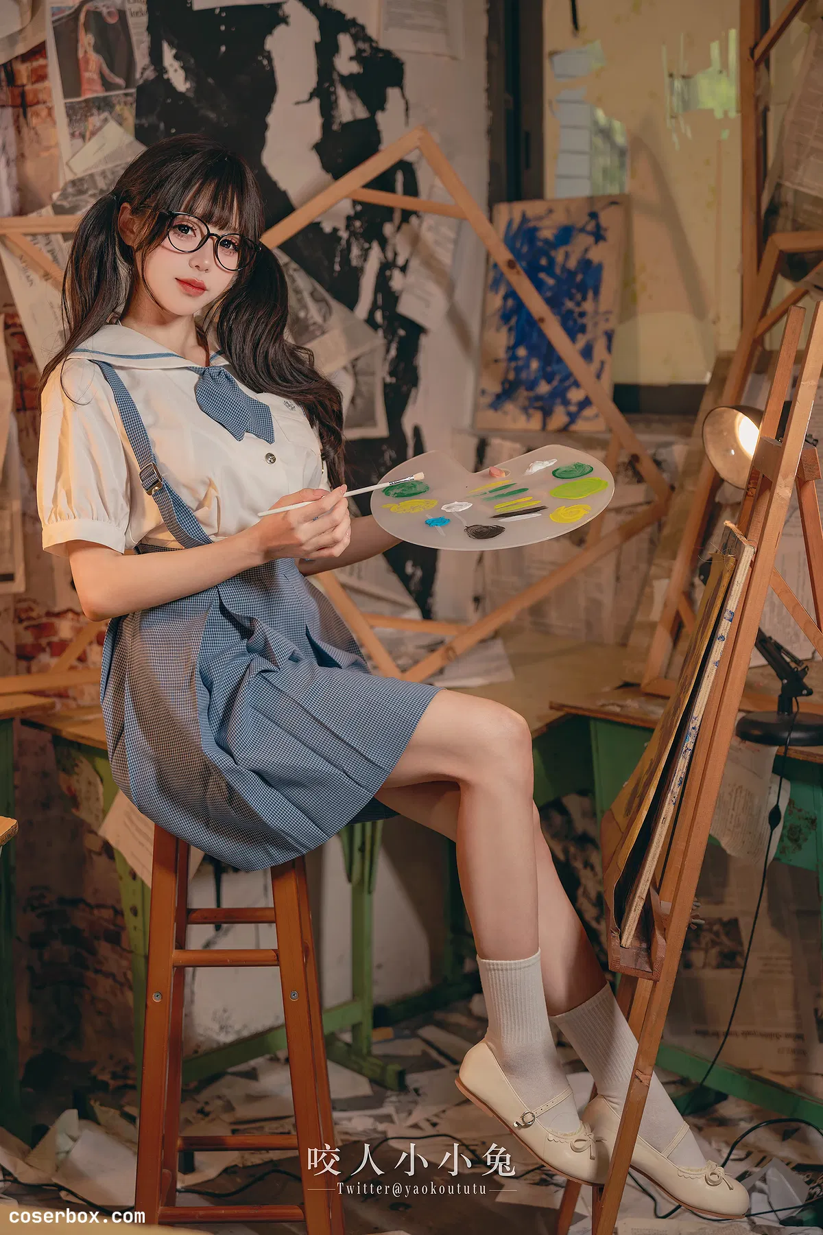 黏黏团子兔 2023.12.17 十一月订阅『未成名画作』 - 1