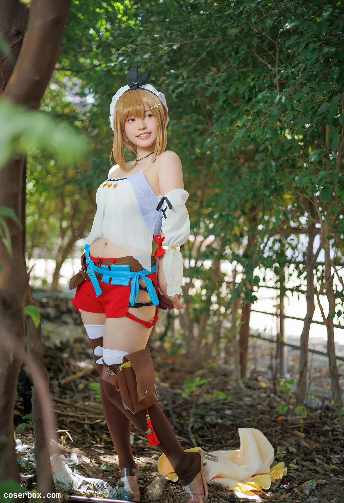 肃雨雨雨 2023.12.23 碧蓝航线莱莎 - 1