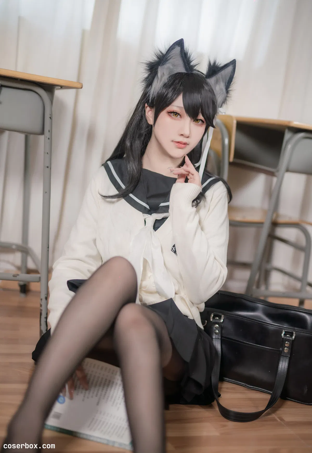 Halo_酱 2023.12.25 碧蓝航线爱宕校服 - 1