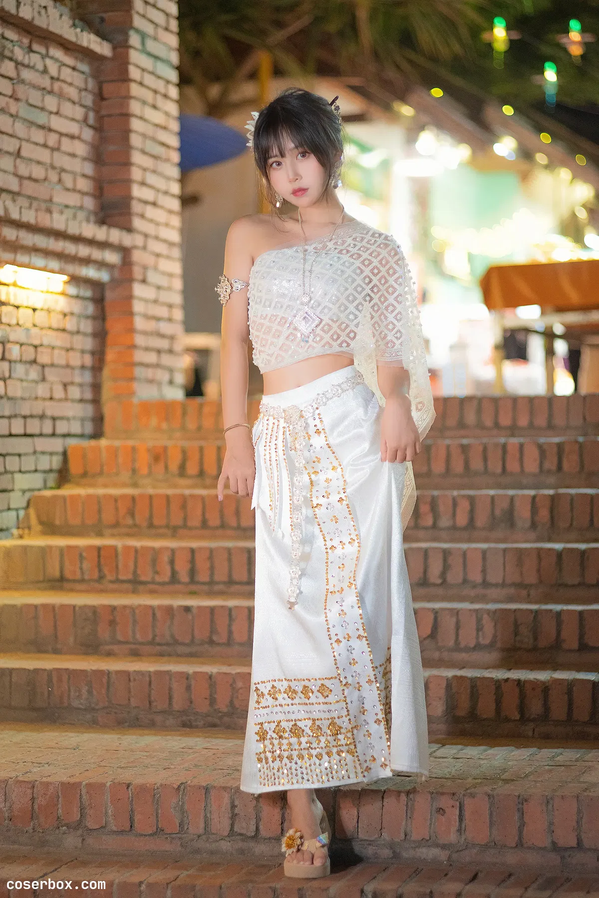 萌芽儿 2024.02.06 西双版纳 – 傣服银 - 2