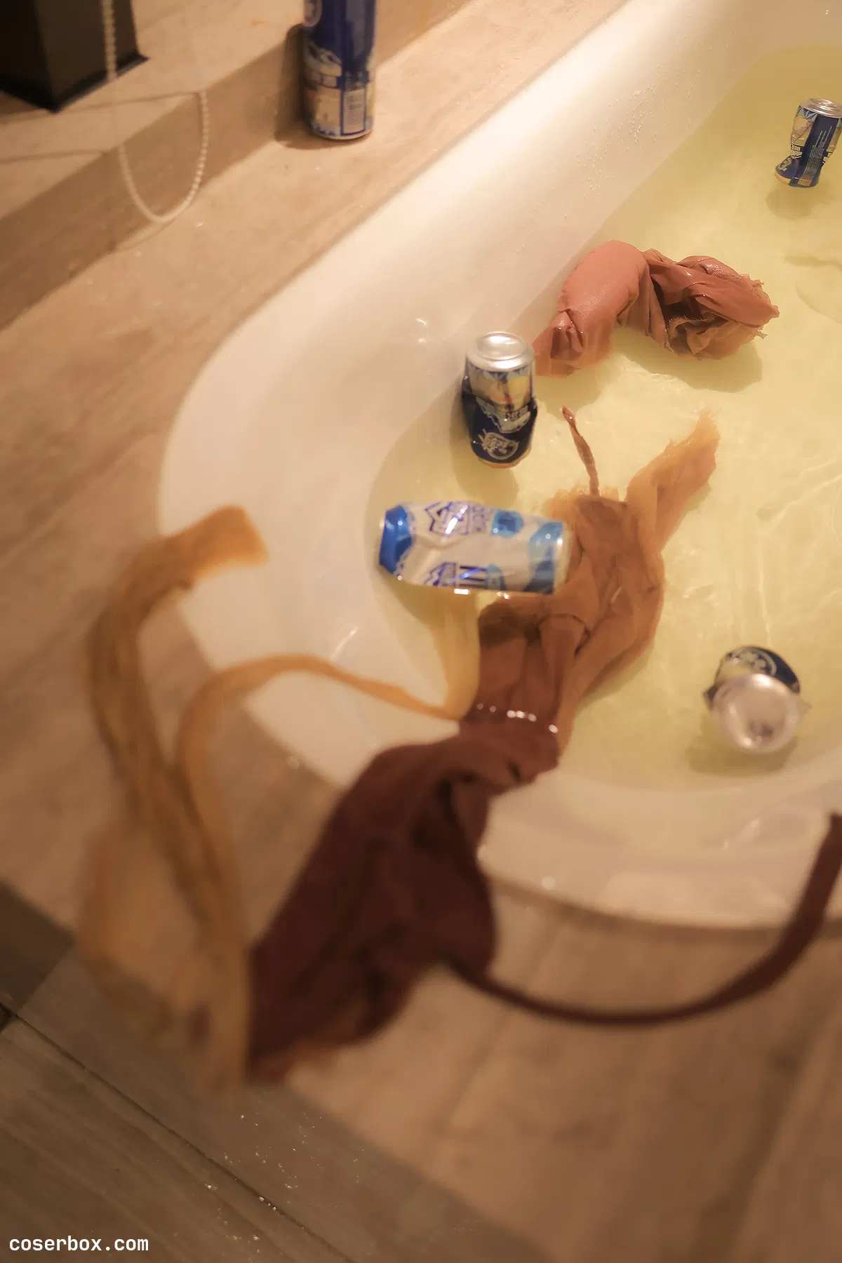 谢小蒽 2024.03.27 浴室醉酒 - 1