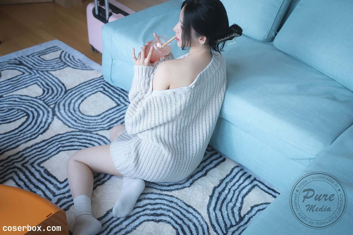 Pure Media NO.153 229 Yeha (예하) Cream pie & black out [109P 345.07MB] - 2