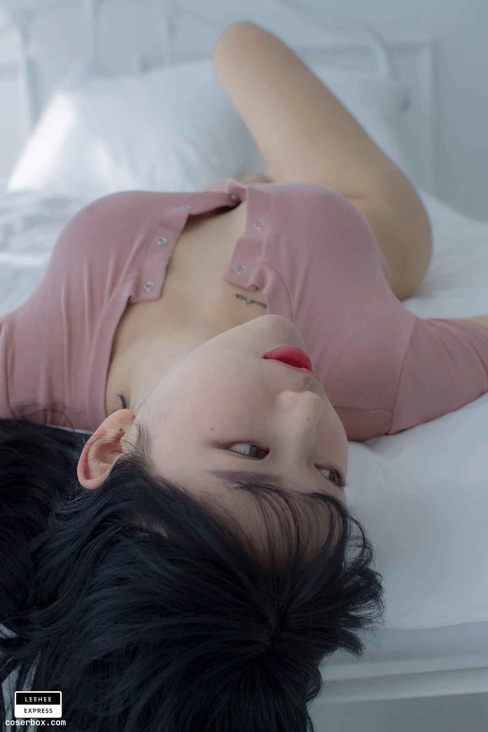 LeeheeExpress NO.071 LEHF-017B U.Hwa [45P 339.3MB]