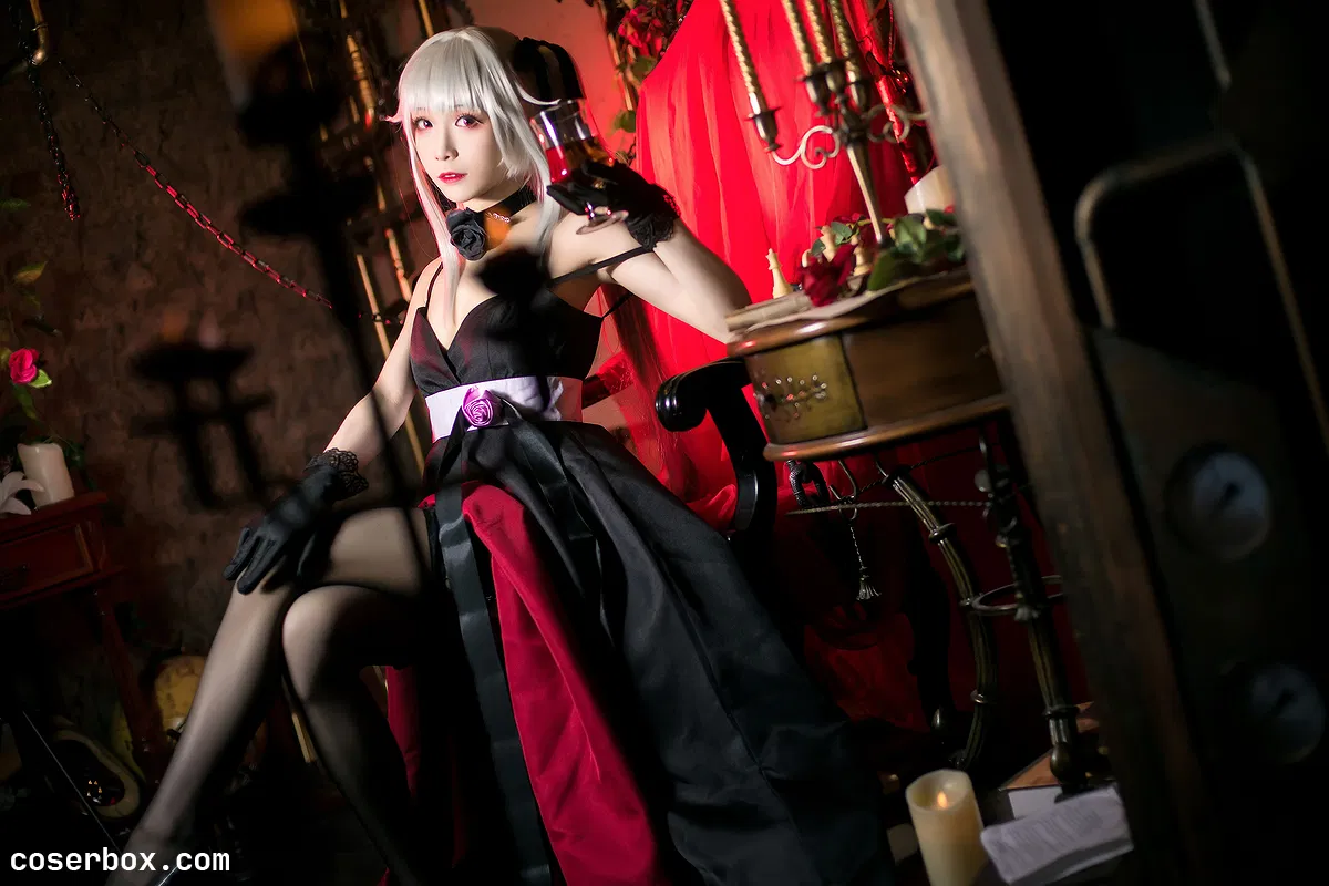 Tomoyo酱 2024.04.20 雾枝礼服&水着 - 2