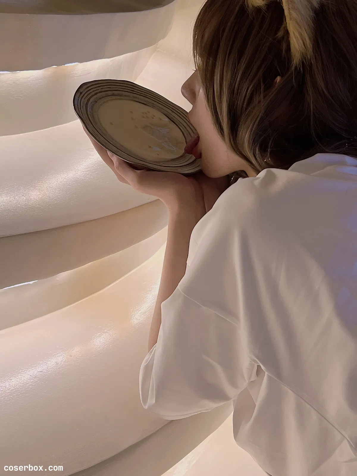 就是阿朱啊 2024.05.13 乖狗狗舔酸奶 - 1