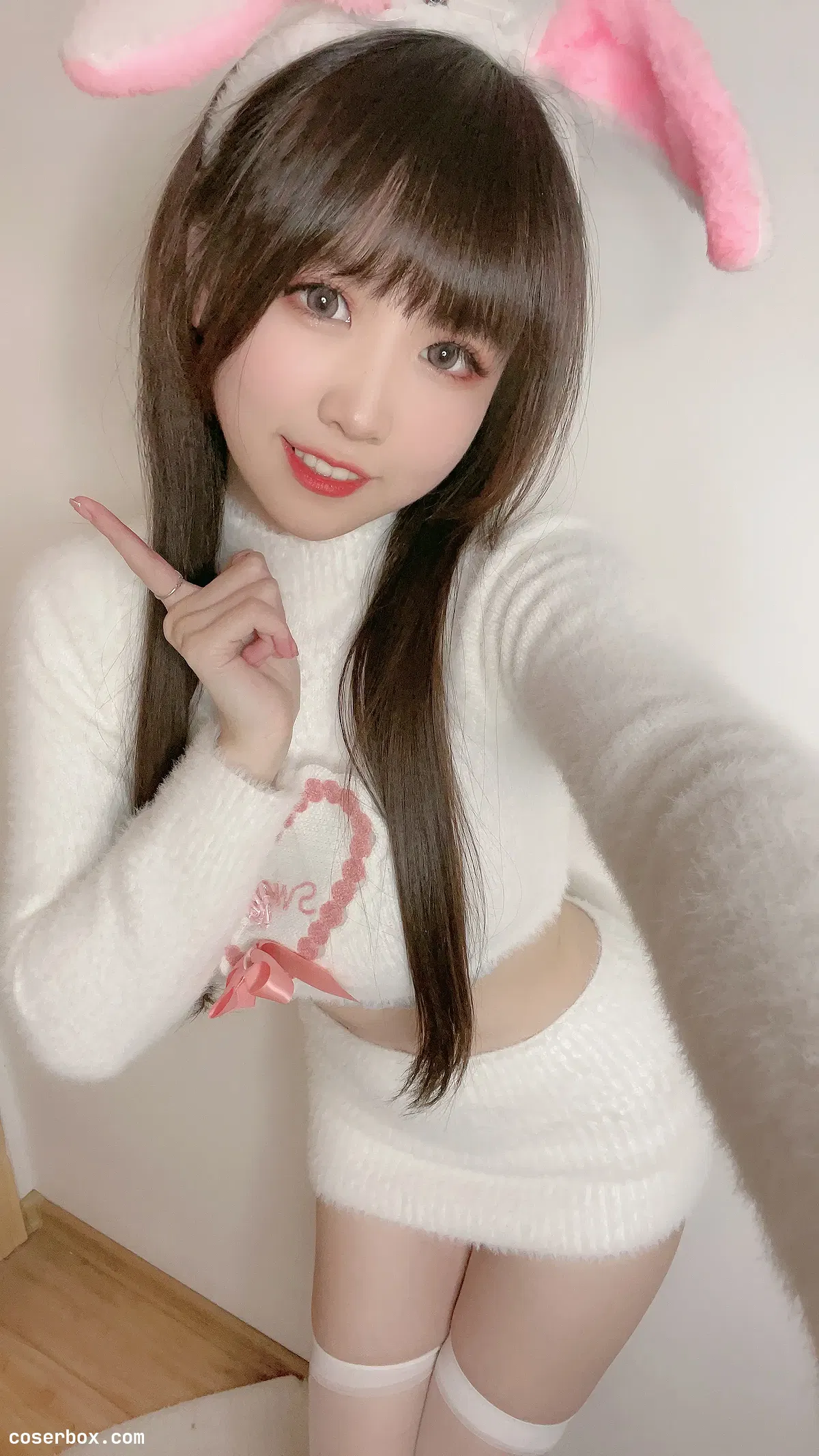 miko酱ww 2024.05.19 自拍系列mikoの白丝02 - 1