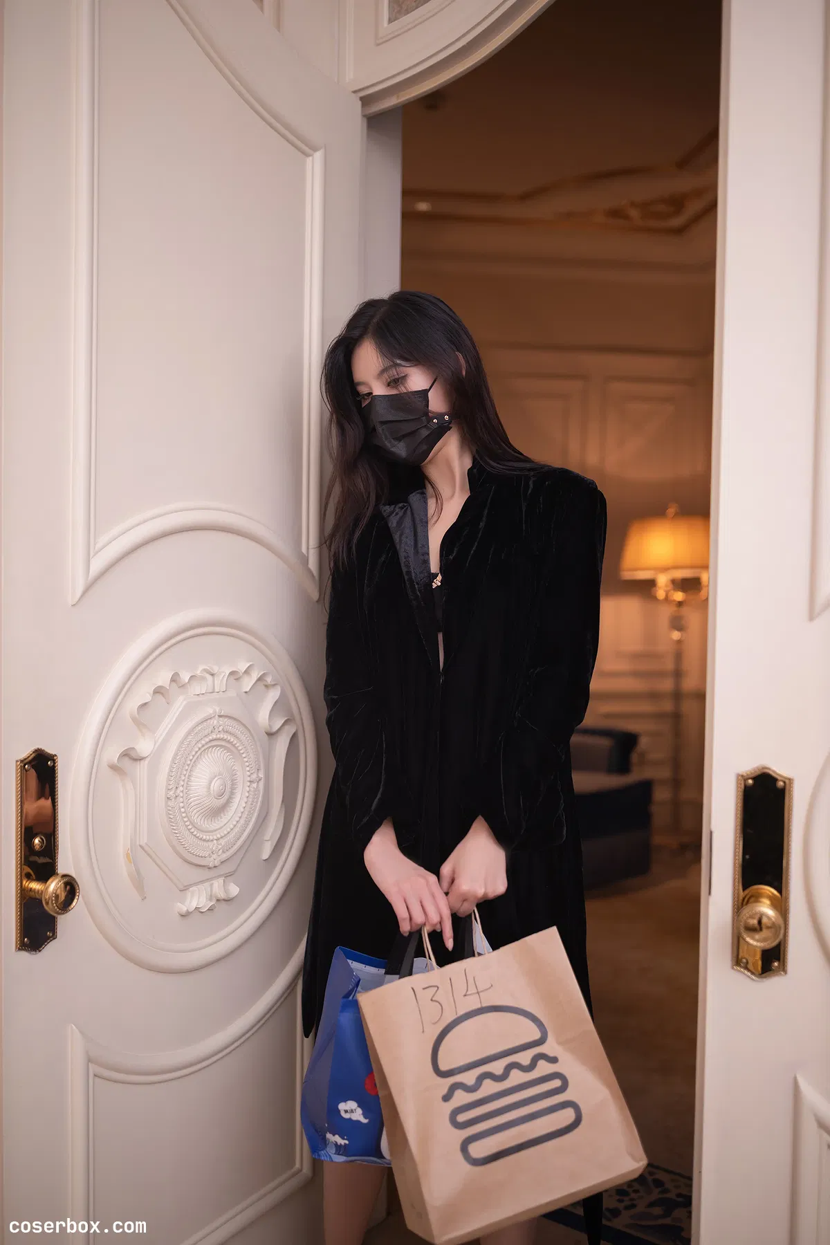 就是阿朱啊 2024.05.20 内购私拍 外卖 - 1