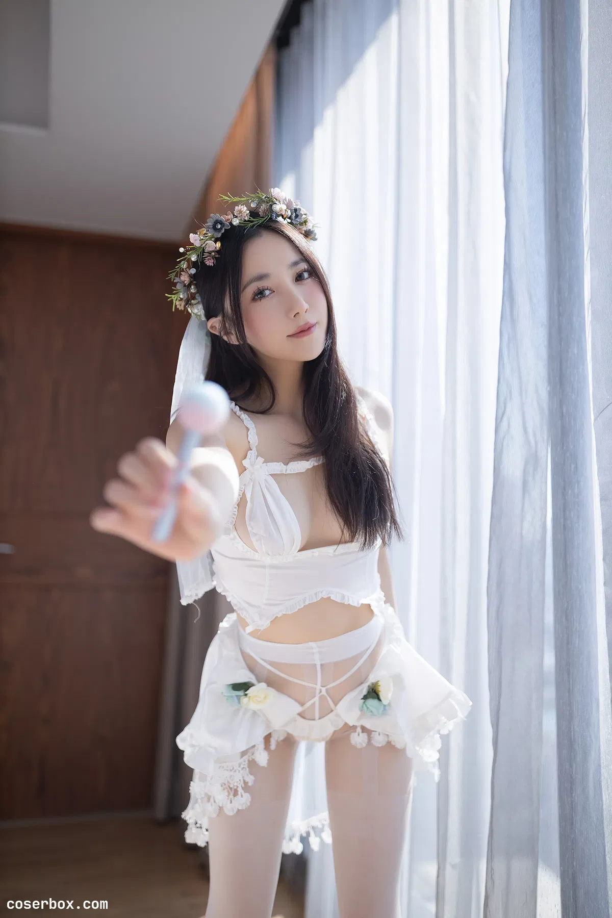 鱼子酱Fish 2024.05.22 番外 内部私购 三月在逃公主 - 1