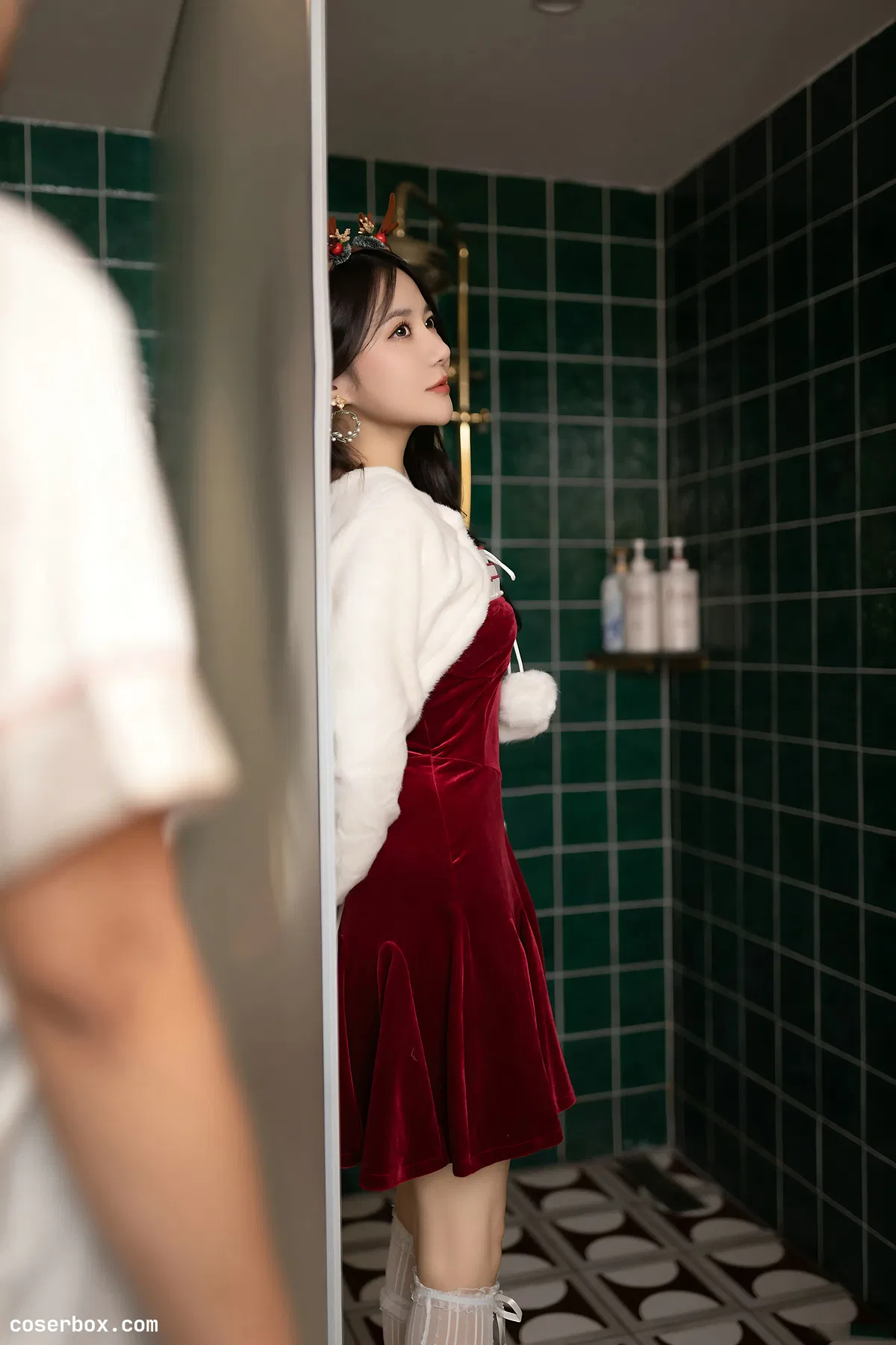 鱼子酱fish 2024.07.04 圣诞快乐 - 2