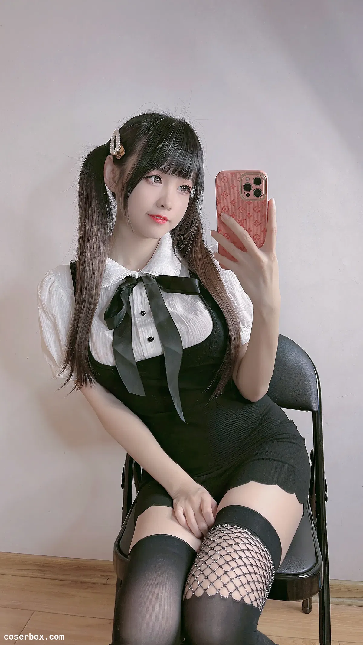 miko酱ww 2024.07.23 自拍系列 黑白连衣裙 - 1