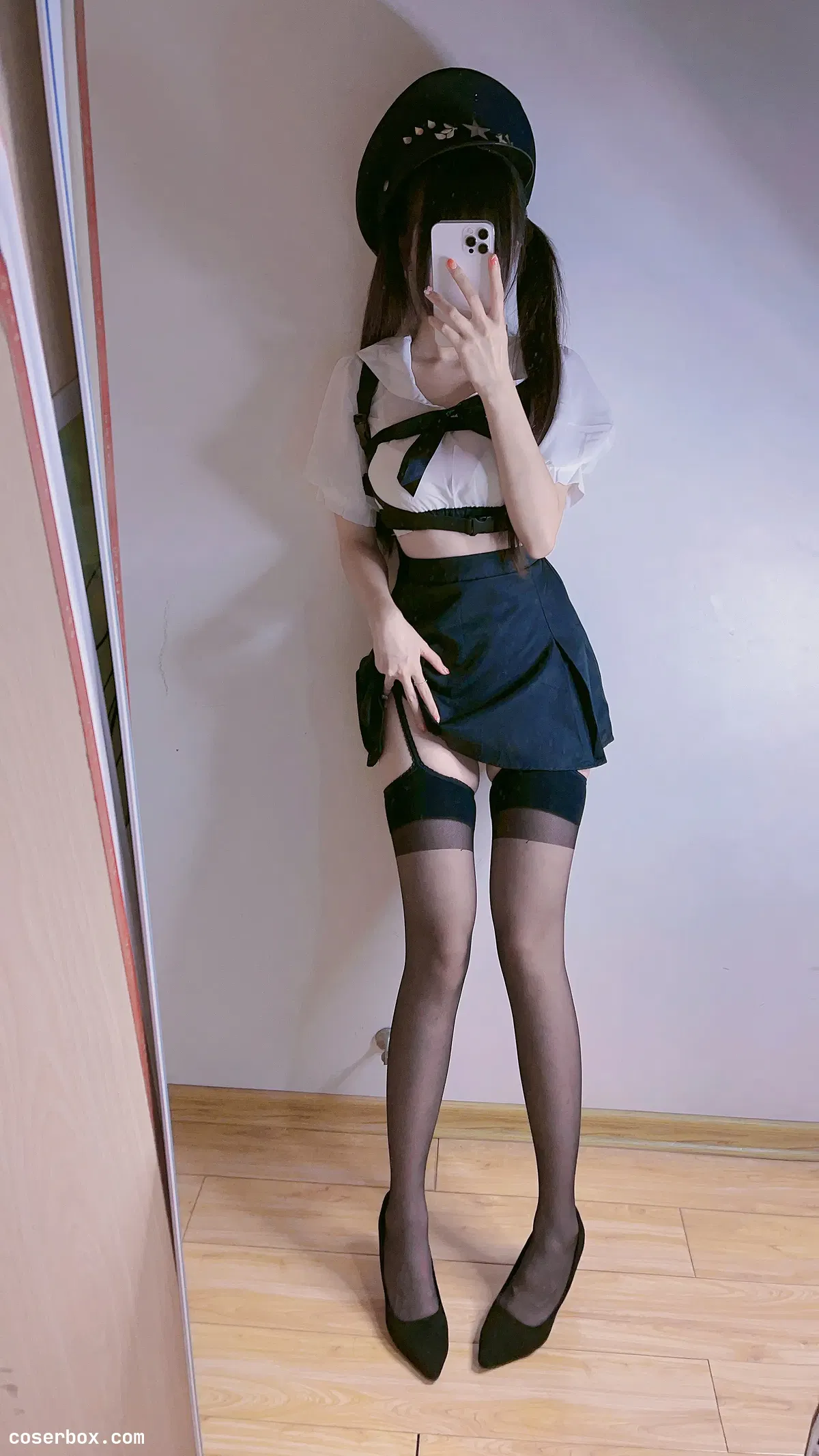 miko酱ww 2024.08.02 自拍系列 黑白 - 1