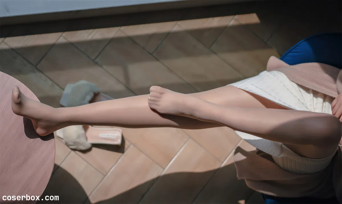 轩萧学姐 2024.10.11 肉丝家妻 - 2