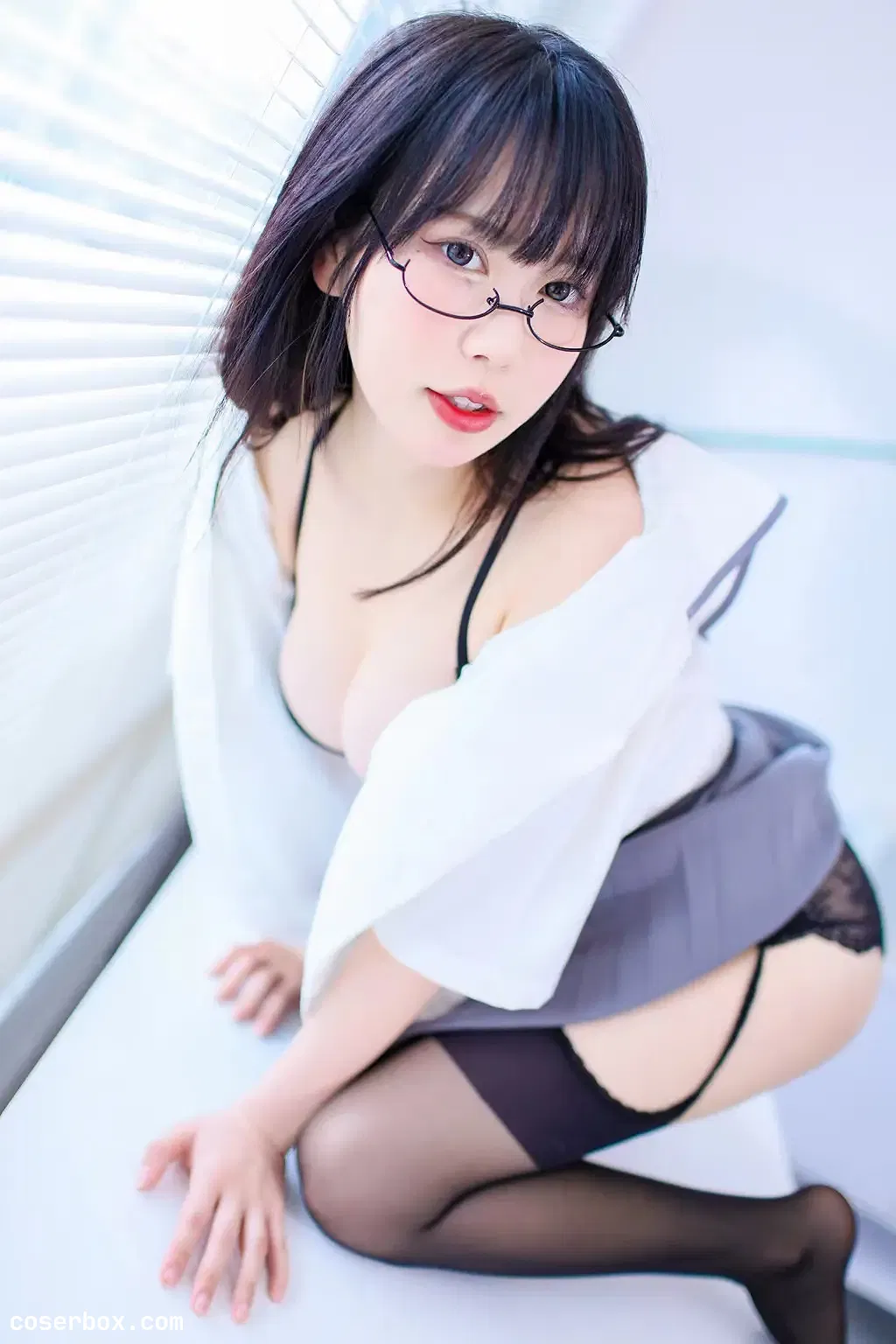 Tina很妖孽呀 2024.10.16 调皮的JK妹妹 - 1