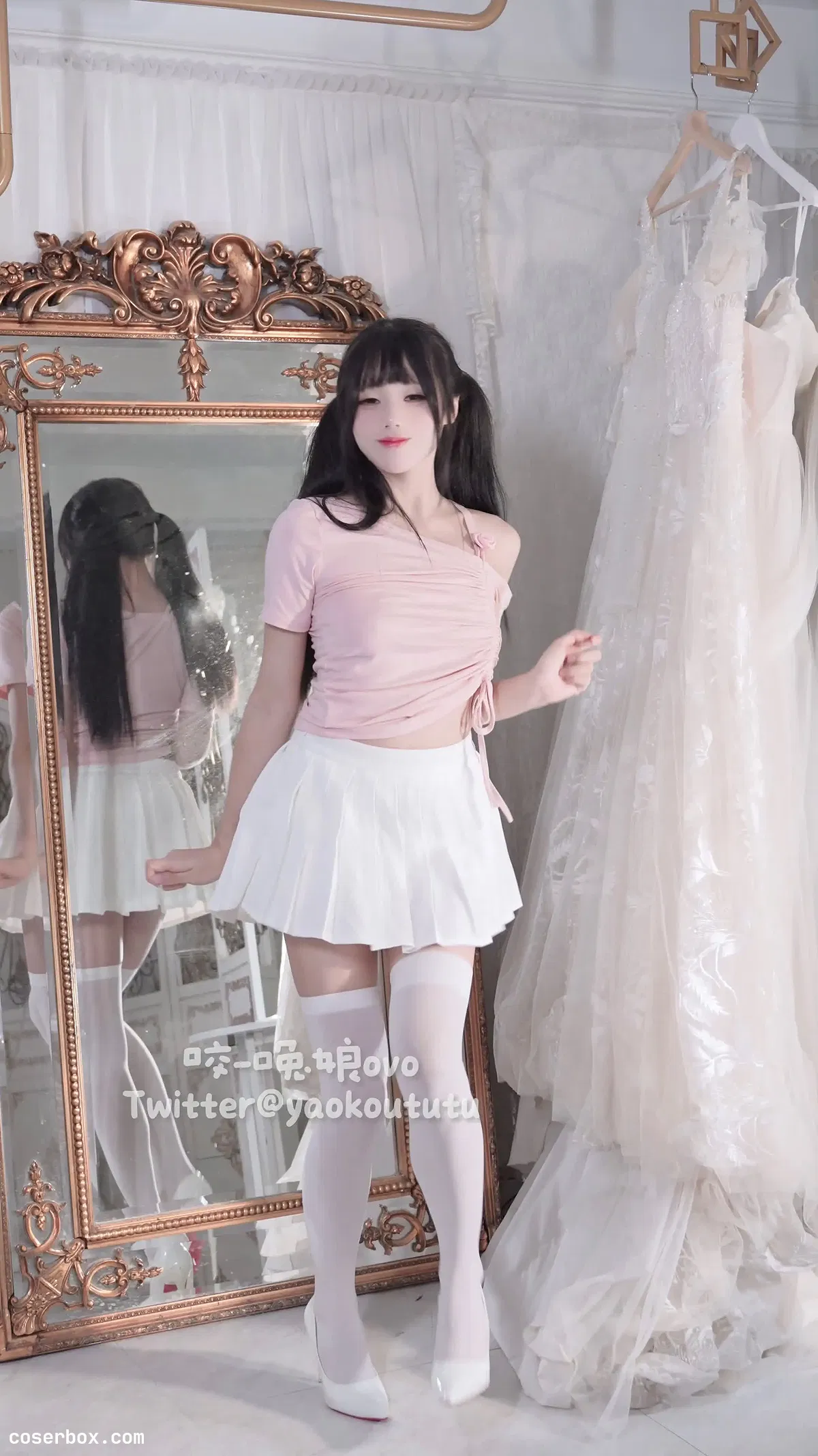 黏黏团子兔(咬一口兔娘) 2024.11.19 咬一口兔娘ovo 盒岛900目标奖励 恋爱告急 - 1