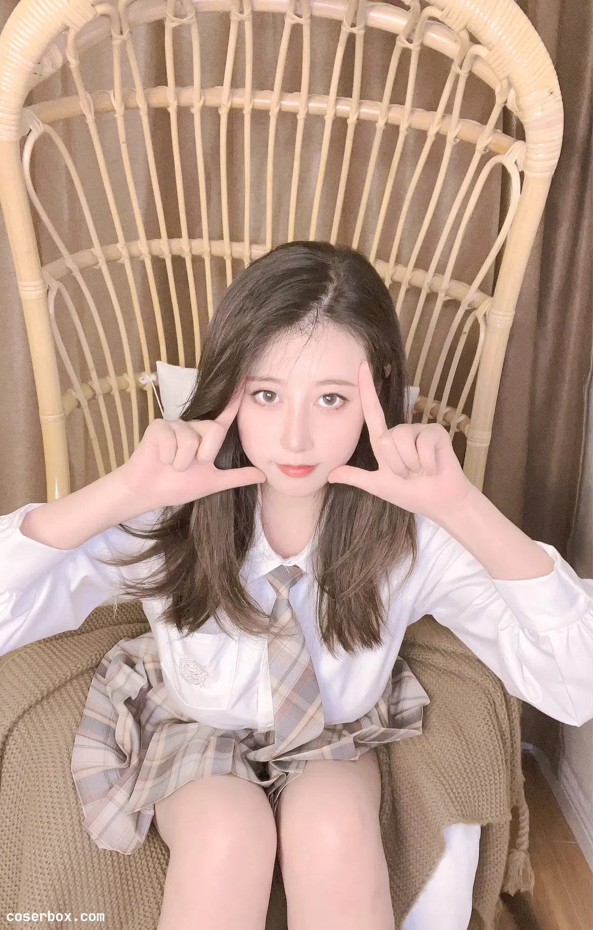 奈汐酱nice 2024.12.06 34号自拍本 JK小裙子 - 2