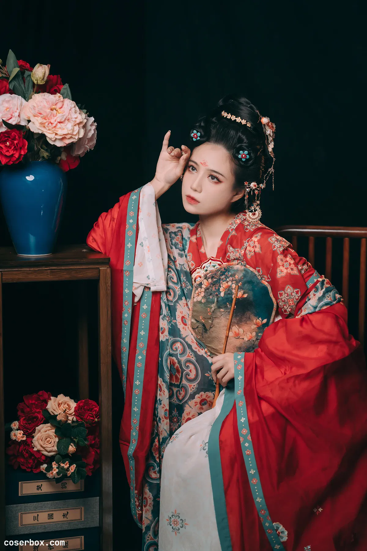 贰加六 2025.01.19 花想容颜 - 2