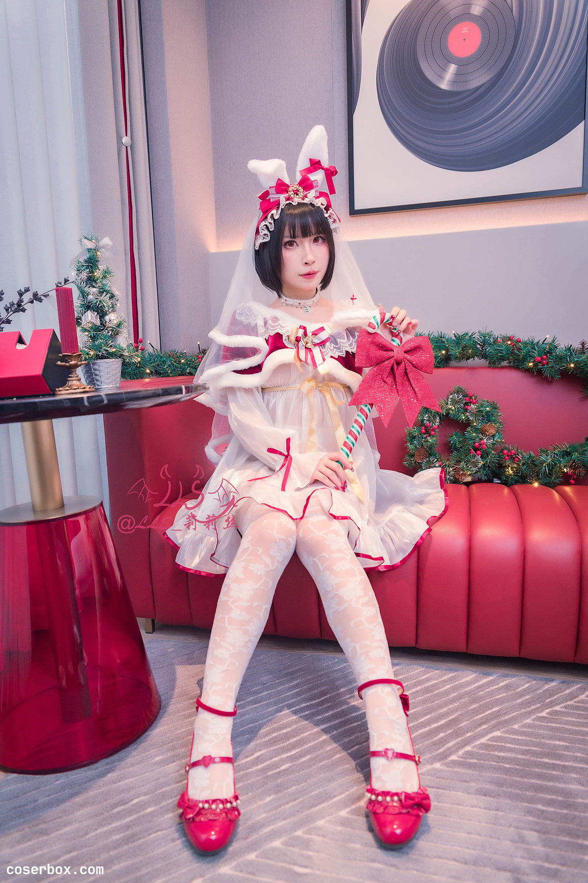 LLS_莉莉丝 2024.12.25 圣诞兔头 - 2