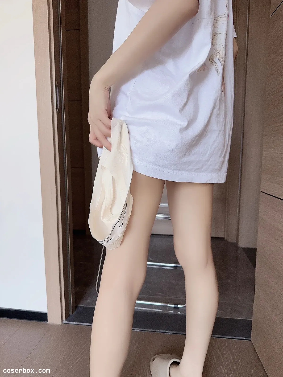 布丁大法 2025.01.06 Perohub-8月订阅 T恤肥臀 - 1